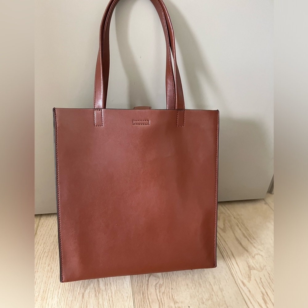 Banana republic leather Tote bag